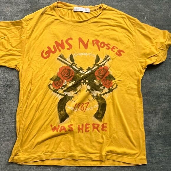 Guns N' Roses was Here T Shirt - Yellow LIKE NEW - Size Small Daydreamer Tee - Picture 1 of 3